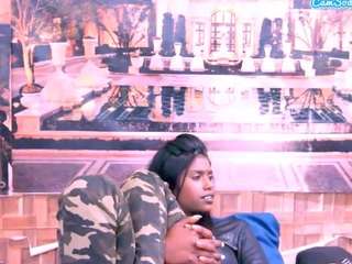 indiansapphire4u's live room