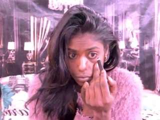 Crissy live cam preview