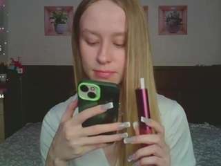 lilydevil12 webcam model