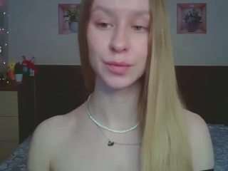 lilydevil12 Live Webcam on CamSoda