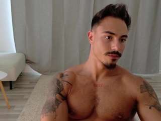 Masterlukas's cam show statistics and live stream