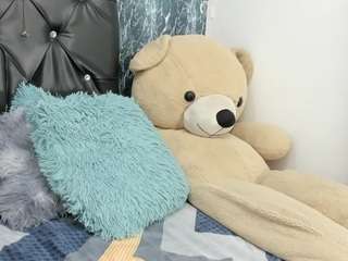 edi-stwix18 Live Webcam on CamSoda