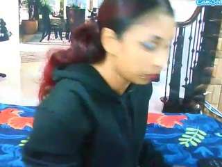 This model is live right now. indiansexybutt