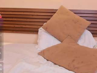 miia-gold live cam profile