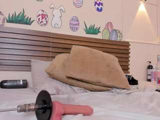 miia-gold Live Webcam on CamSoda