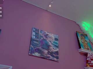 miia-gold live webcam show
