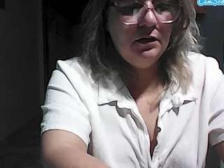 sensein, female webcam model,  years old, on live webcam