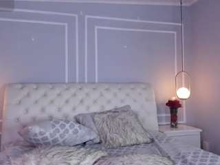 Live webcam model tamralyn on Soda Cams