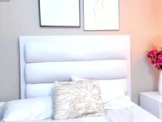 Tamralyn live webcam show