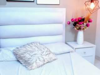 tamralyn, recent webcam model, live from Camsoda