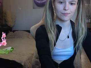 Este modelo está ao vivo agora. angelochek0001