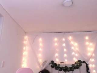 briandahtk Live Webcam on CamSoda