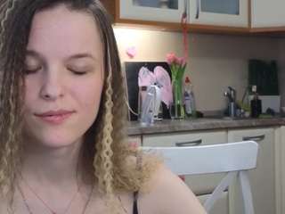 nastyundi's CamSoda show and profile