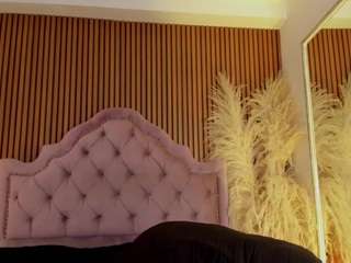 le modèle vaiolet-hot est en webcam porno dans un show sur le site camsoda, il possède les tags suivants: ahegao,no drinking,twerk,tease,striptease,strip,squirter,squirt,spank,skinny,sexting,pussy,public,orgasm,no smoking,naked,amateur,fingering,facial,erotic dance