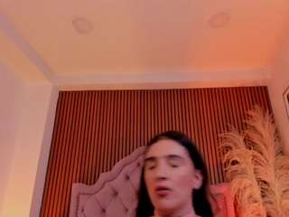 vaiolet-hot live webcam show