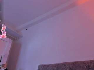 Vaiolet-hot live cam preview