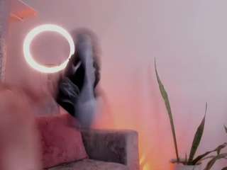 vaiolet-hot