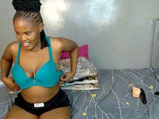 barbiecharm live webcam show