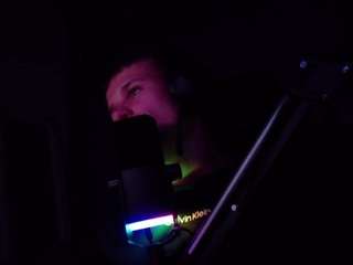 dennisdillon live cam preview