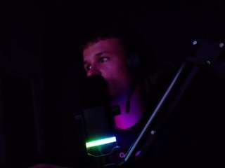 dennisdillon live cam preview