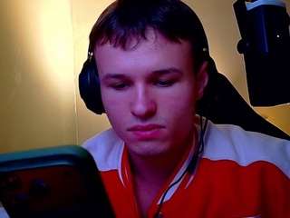 Dennisdillon's cam show statistics and live stream