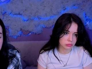 monica-xcx's CamSoda show and profile