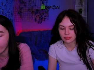 monica-xcx webcam model