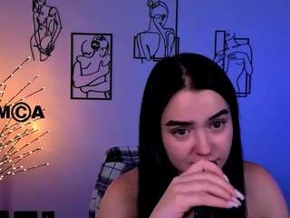 monica-xcx