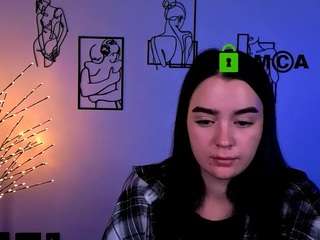 monica-xcx