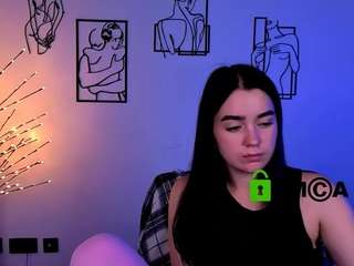 monica-xcx