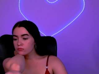 monica-xcx live webcam show
