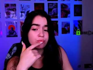 monica-xcx live webcam show