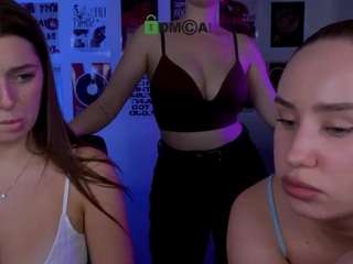 monica-xcx's live room