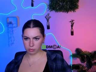 monica-xcx