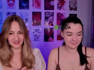 monica-xcx live cam preview