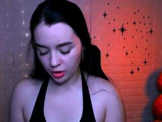 monica-xcx
