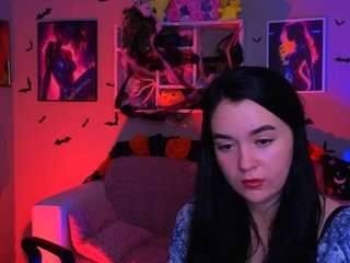 monica-xcx live cam preview