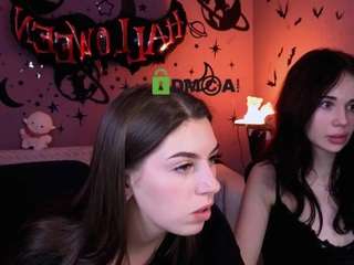 monica-xcx live cam preview
