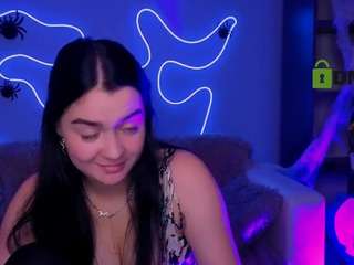 monica-xcx