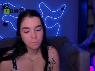 monica-xcx Live Webcam on CamSoda