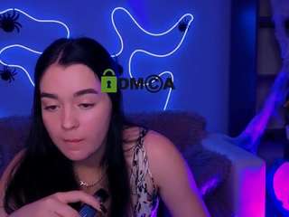 monica-xcx