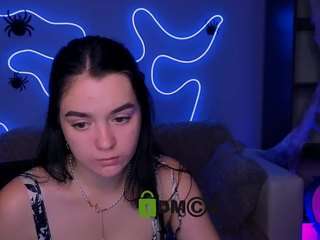 monica-xcx