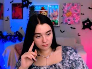 monica-xcx