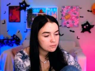 monica-xcx