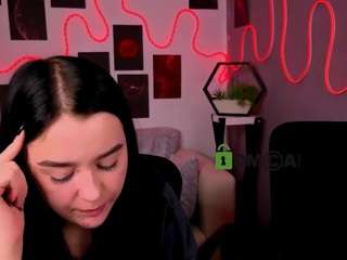 monica-xcx