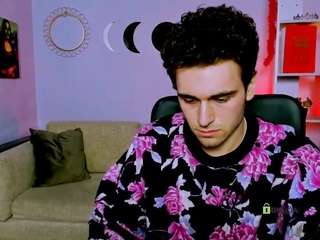 nari-strong webcam model