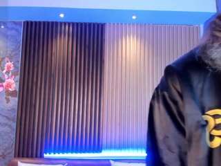 tiffanyhoustton's CamSoda show and profile