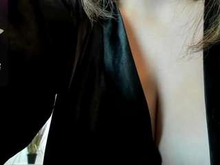 TiffanyHoustton live cam preview