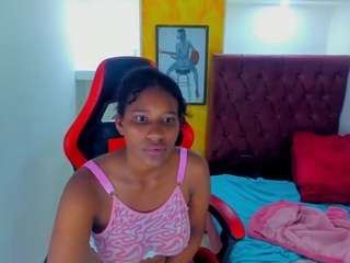 valeria-marquez6... Live Webcam on CamSoda