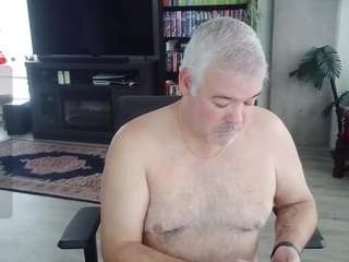 aarosteev2 Live Webcam on CamSoda